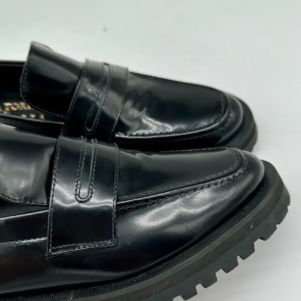 PAULA TORRES Glam Penny Loafer in Black